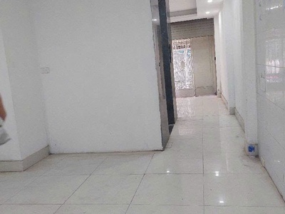 Bán nhà lạc long quân  siêu phẩm 50m, 6 tầng, cầu thang máy nhập khẩu, oto đỗ cửa 1