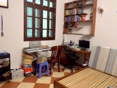 Bán nhà nhà xuân la 60m, phân lô, ô tô tránh nhau, thuận tiện cho kinh doanh  nhà xây chắc chắn 4
