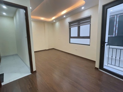 Chính chủ bán nhà lô góc   thang máy   oto 7 chỗ vào nhà  2