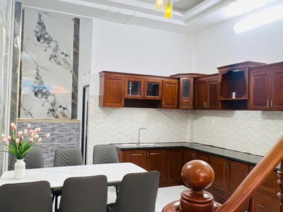 Bán nhà 4 tầng 5pn 72m2 nguyễn ảnh thủ q12, sổ hồng, giá hời chỉ 6 tỷ 3