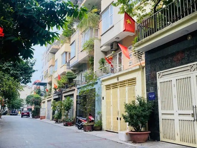 Bán nhà liền kề văn phú - hà đông , dt 90m2 x 4 tầng, mt 4.5m vị trí cực đẹp - gần trường quốc tế - 0