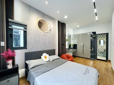 Nhà đẹp chính chủ - ngang 8 cực hiếm - 2 tầng hoàn công đủ - tặng full nội thất - phan tây hồ - phú 2