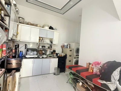 Nhà đẹp chính chủ - chưa qua đàu tư - 2 tầng hoàn công đủ - 2pn lớn - hẻm 4m - bán 5.5 tỷ - tl - 1
