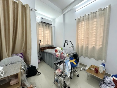 Nhà đẹp chính chủ - chưa qua đàu tư - 2 tầng hoàn công đủ - 2pn lớn - hẻm 4m - bán 5.5 tỷ - tl - 2