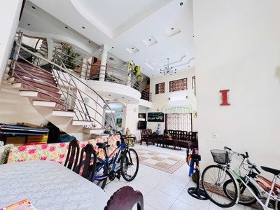 Biệt thự phan xích long - 270m2-ngang 12.5m - 3 tầng - ô tô tránh - gần mt - chính chủ chưa qua đầu 3