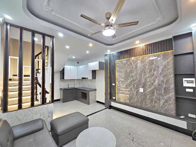 Bán nhà đặng vũ hỷ long bien 5 tầng mới đẹp long lanh giá nhỉnh 5ty 0