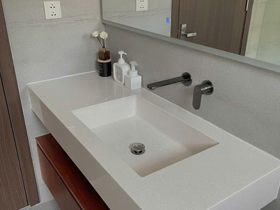 Bán nhà văn trì -  3 tầng 55m2 -ngõ ô tô - giá 8 tỷ 0