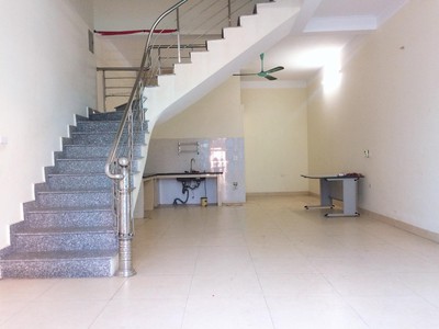 Cho thuê nhà 3 tầng Thạch Bàn - Long Biên   Hà Nội giá 7 triệu 4