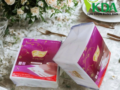 Khăn giấy vuông setup bàn tiệc vĩnh long 3
