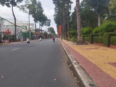 Bán nhà mặt tiền ngay công viên sa đéc- đường tôn đức thắng 150m2 thổ cư 1