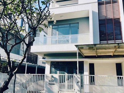 Hiếm bán phố đông villgae q2 cũ tp hcm 1