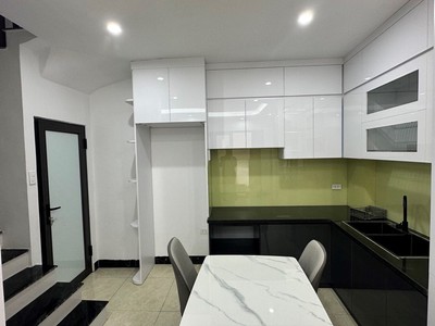 Bán nhà tô vĩnh diện, thanh xuân, gần ô tô, 40m2, 7.8 tỷ ctl 1