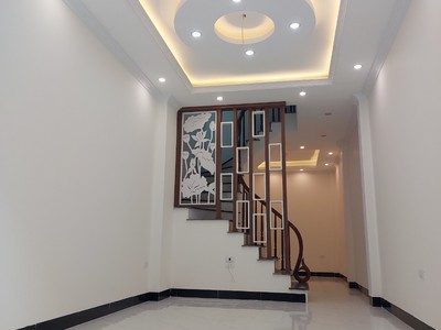   cạnh nhổn bán nhà mới 5 tầng 40m  - 7 ngủ 1