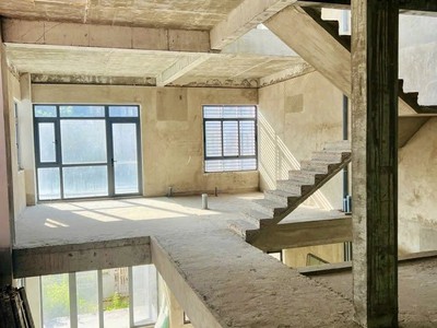 Hiếm bán phố đông villgae q2 cũ tp hcm 4