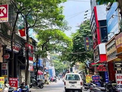 Mỗ lao trần phú hà đông nhà 4 tầng chủ xây tâm huyết ngõ thông ô tô qua cửa 2