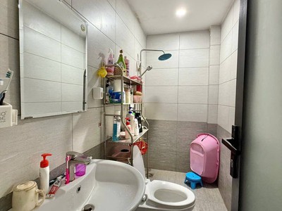 Nhà 4x25m trệt lầu, hẻm xe tải vị trí đẹp gần trường học tô ngọc vân 4