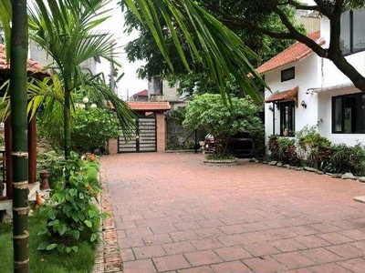Biệt thự sân vườn bồ đề, 1200m x 3 tầng, mặt tiền 25m, tựa sơn hướng thuỷ, nội thất cao cấp, tiểu 4