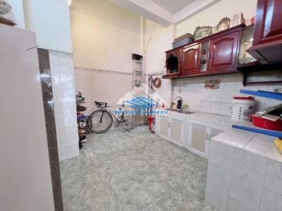 Bán nhà 4 tầng   căn góc mặt tiền đường định cư, p. nha trang   giá chỉ 6 tỷ 3