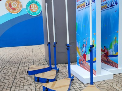 Cho thuê trụ bóng chuyền , trụ cầu lông , trụ pichkeball 6
