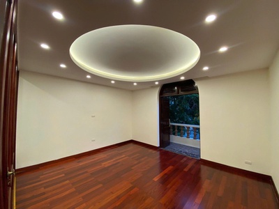 Biệt thự vip khu liễu giai, vị trí siêu hiếm, 110m, mặt tiền 7.5m ngoài 40 tỷ 2
