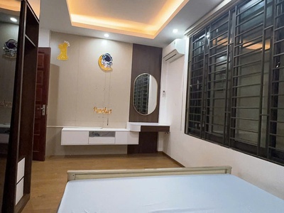 Nhà ở đón tết,trục đại  lộ tây thăng long,oto vào nhà,dt 36m2x5t,mt 4.6m,6.3ty 1