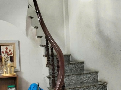 11,2 tỷ: nhà 4 tầng, 49m nở hậu, mt 4m  15m ra phố kim giang  ô tô qua nhà  kinh doanh quá đẹp 1