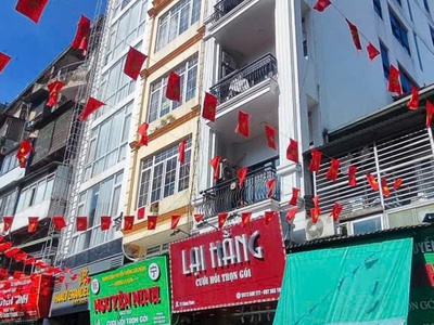 Mặt phố cổ phố  hàng than   10 tầng   thang máy   sổ riêng full thổ cư,1 sổ 1 chủ  diện tích 90m 0