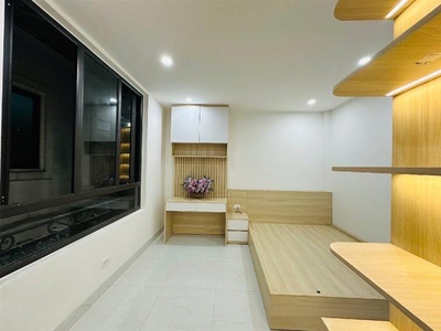 Cầu giấy 35m x5 tầng-7,7 tỷ nhà đẹp,ngõ ba gác,thông các ngả,gần phố 2
