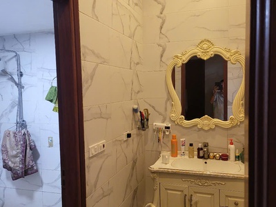 Bán gấp đất dịch vụ vạn phúc hà đông mặt đương Nông Quốc Trấn dt50m2,mt5m,đường 24m,giá rẻ 4