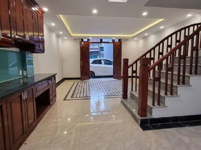 Bán Nhà Thạch Bàn, Long Biên 6T, 43m2, giá 8,62 tỷ  ô tô đỗ cửa 1