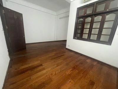 Cho thuê nhà ngõ 61 Phạm Tuấn Tài, Cầu Giấy 76m x 4T, 6PN4VS giá 25tr, ô tô tránh 5