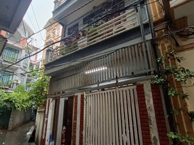 Cần bán nhà phố Xuân La 1
