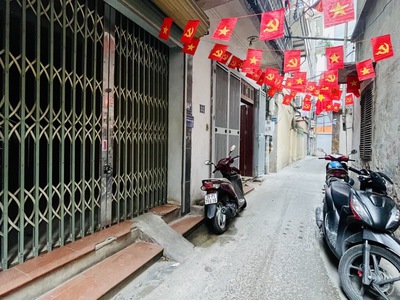 8.6tỷ nhà dòng tiền phạm văn đồng - hoàng quốc việt full nội thất, gần phố, 35m2, 6 tầng 1