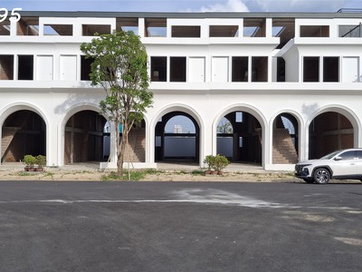 Bán nhà phố - shophouse kvg mozzadiso gói 6 kđt mỹ gia 0