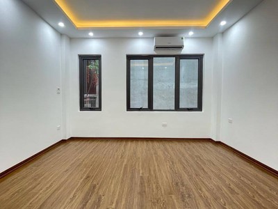 Nhà Khương Trung - Phân Lô - Oto 5 Tạ Đỗ Cửa - Ngõ Thông 2