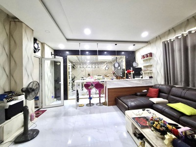 Bán nhà mặt tiền 4 tầng bông sao ngang 8m ngay công viên  lh-0931172218 1