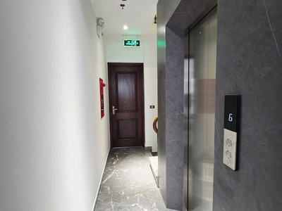 Bán nhà hoàng quốc việt, cầu giấy - 65m  x 7t thang máy - vỉa hè ô tô tránh - giá 31 tỷ 4