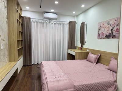 Bán gấp nhà lê quang đạo 36m2, 5 tầng, dân xây chắc chắn 3