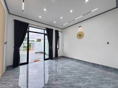 Chủ thanh lý nhà cấp 4 5x20m2 gần chợ phú lạc bình chánh tphcm 1