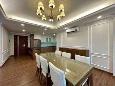 Bán nhà đội cấn, 7 tầng thang máy, ô tô vào nhà, ở sướng, 53m chỉ 17 tỷ 2