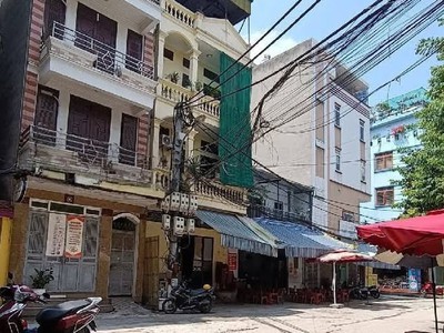  hiếm   nhà 5 tầng đường 422 gần ngã tư trôi - chỉ 3,8 tỷ   0