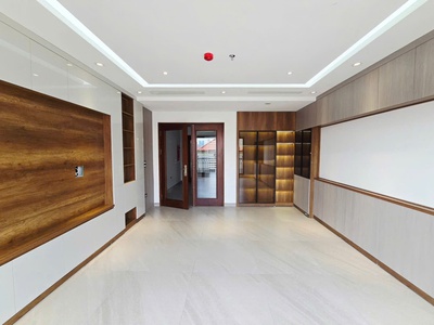 Bán nhà hoàng quốc việt, cầu giấy - 65m  x 7t thang máy - vỉa hè ô tô tránh - giá 31 tỷ 1