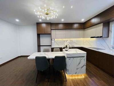 Bán nhà giải phóng, hoàng mai 80m lô góc, mặt tiền rộng, ô tô vào nhà, thông số vàng cực phẩm, 1
