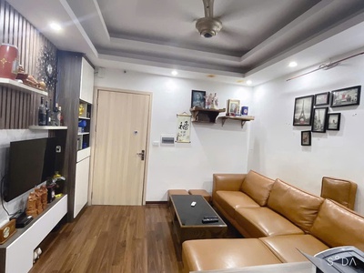 Cần bán căn hộ 68.35m2 chung cư Thanh Hà Cienc 5   6 toà mặt đường 3,x tỉ 0