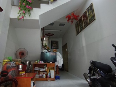 Bán nhà trịnh đình trọng - sd 388m2 sàn, ngang 4m3 - hẻm 10m xe tải thông 1