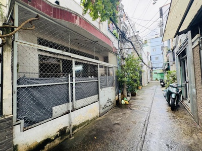 Bán nhà khu sầm uất, âu dương lân, p.3, quận 8 - 60m2 - ngang lớn nở hậu 5.5m - nhỉnh 6 tỷ 0