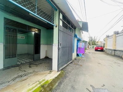 Bán nhà sr,tc, gần cây xăng hiệp hoà, đường nhựa 6m thông, chỉ 2,7 tỷ 0