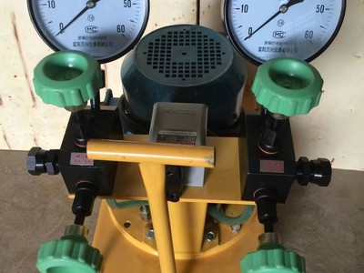 Bơm dầu thủy lưc zb4-500 4