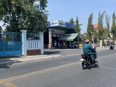 Bán mặt tiền 10x55m giá 29 tỷ đường lê lợi 1
