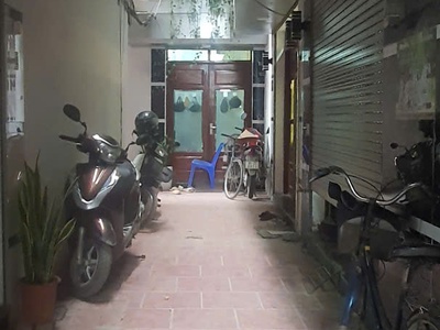 Tôi chính chủ cần bán gấp nhà phú thượng - giáp khu đt ciputra - nam thăng long - dt 33m2x6t - 0